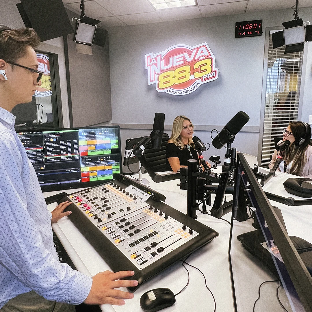 Image gallery marquee